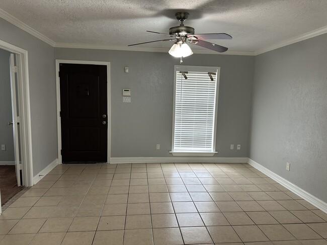 Photo - 10622 Norton Dr