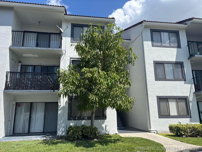 Building Photo - 9266 W Atlantic Blvd Unit 1012