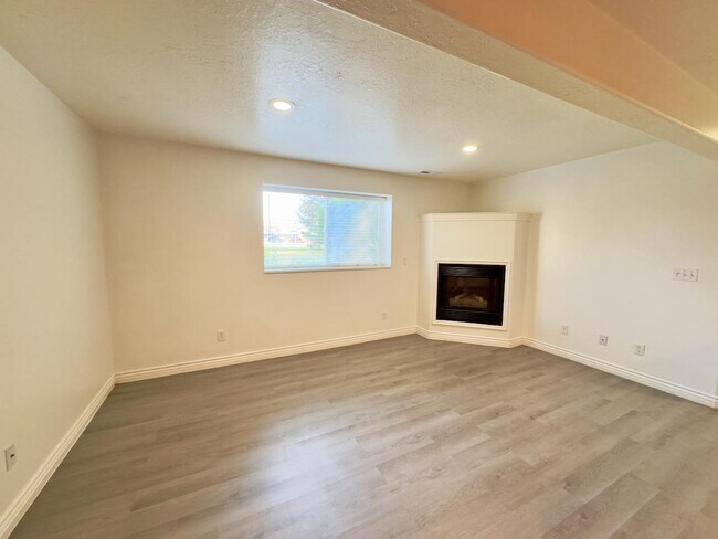 Photo - 125 S 1050 W Condo