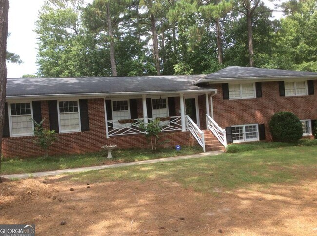 Photo - 290 Burke Cir Casa