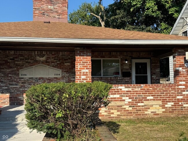 Photo - 2354 Shelby St