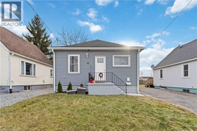 Photo - 65 Almond St