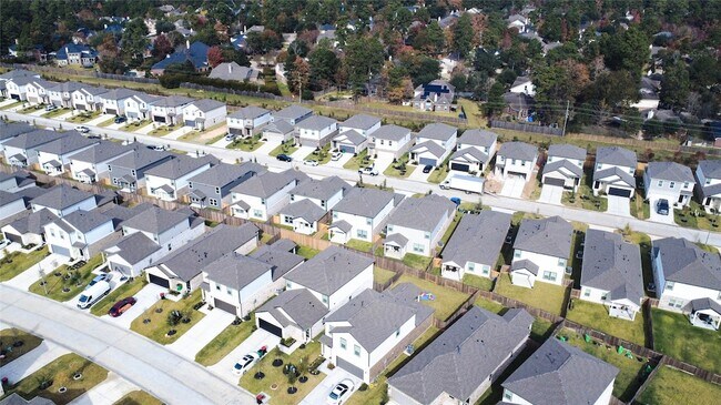 Photo - 8567 Blueberry Ash St