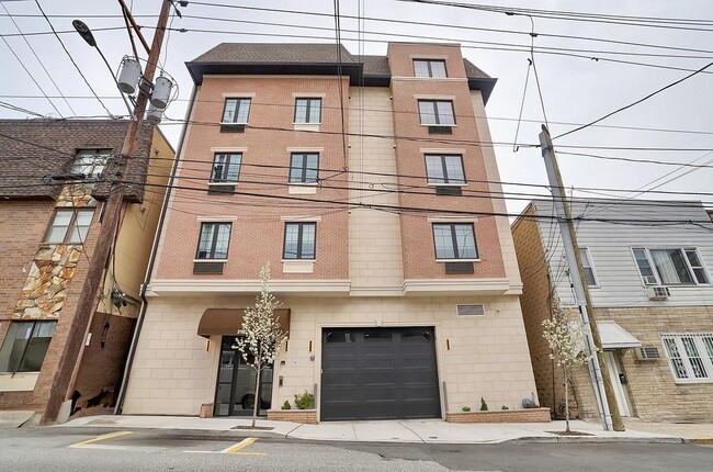 Photo - 212 70th St Condo Unit 305