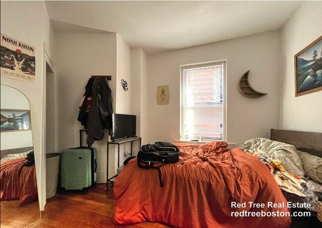 44A Joy St. Unit 2