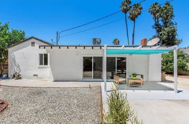 Photo - 7800 Fairchild Ave