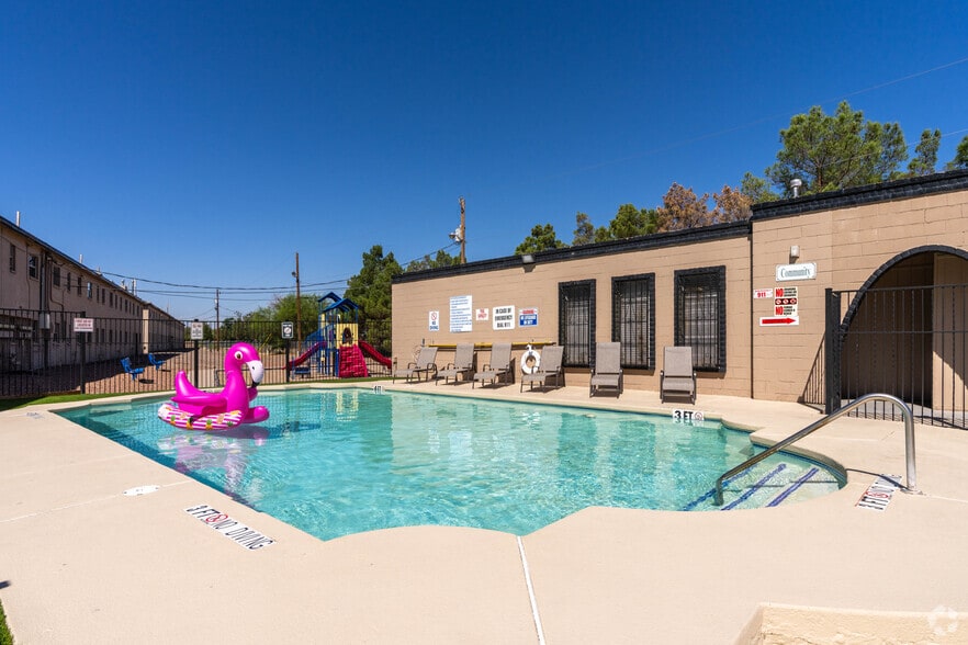 Sparkling Pool
