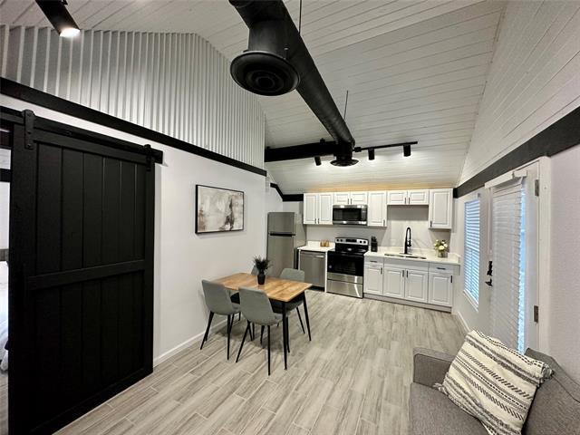 Photo - 3345 8th Ave Unit #sideapartment