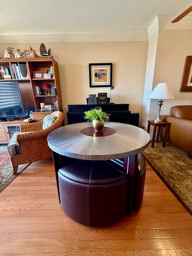 Photo - 7701 Wurzbach Rd Unidad 1107