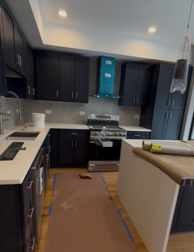 Photo - 2157 N Western Ave