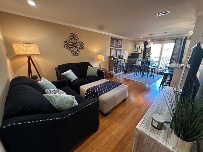 3932 Ridge Lea Rd Unit Ridge Lea