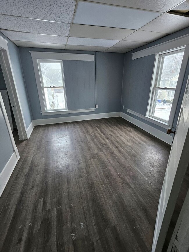 Photo - upper two bedroom unit with bonus room West side