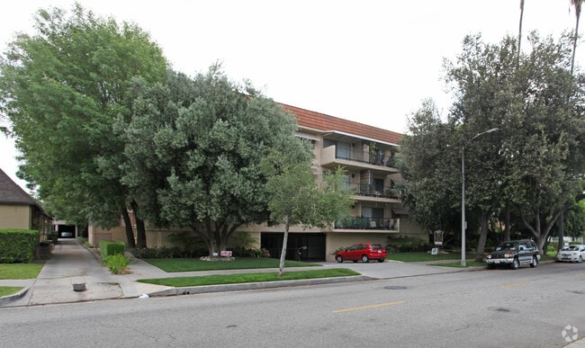 518 S. El Molino Apartments - 518 S. El Molino Apartments