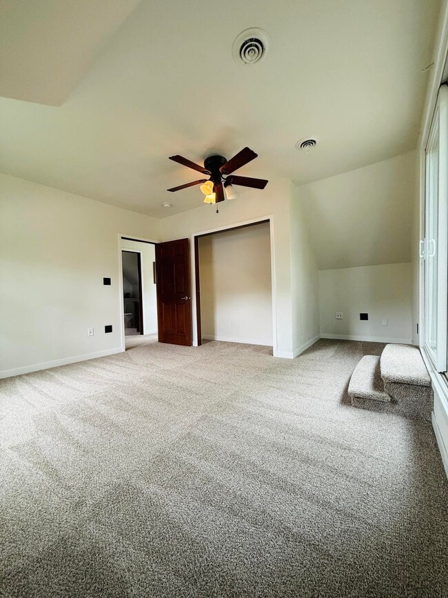 Photo - 1108 Main Ave