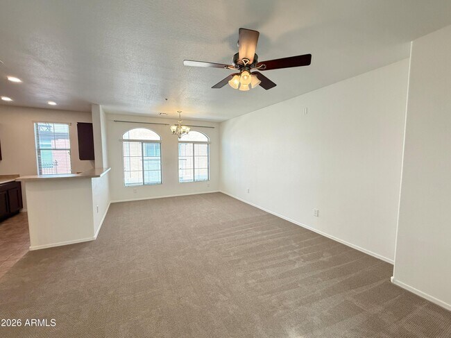 Photo - 240 W Juniper Ave