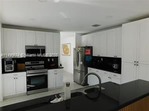 Photo - 4 br, 3 bath House - 8988 SW 211th Ln # 8988