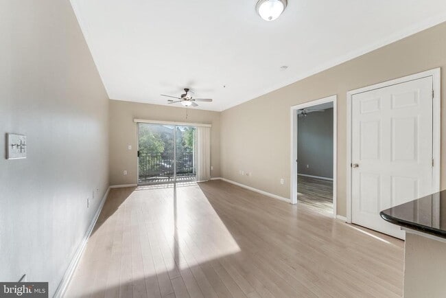 Photo - 12954 Centre Park Cir Unit 205