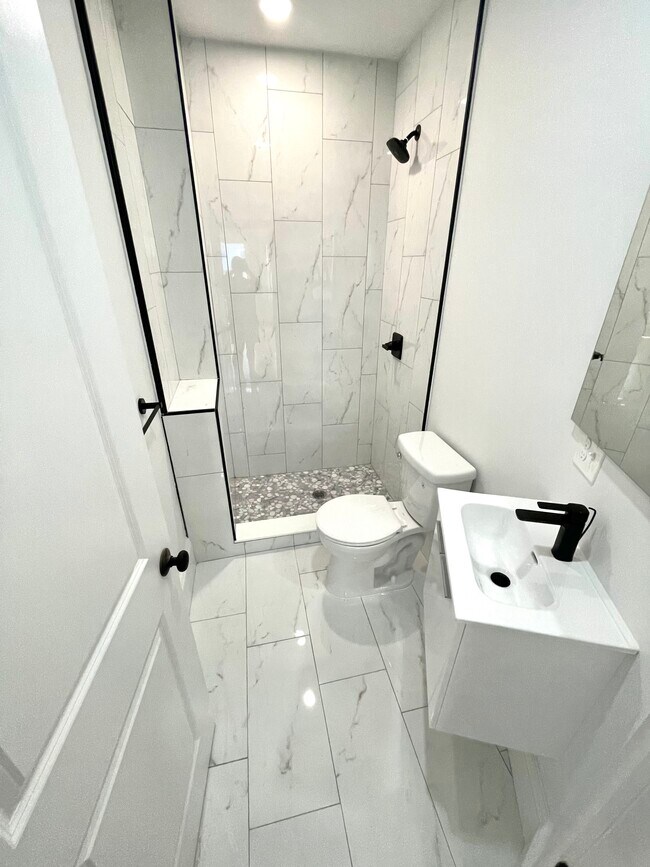 Photo - 39 Goldsmith St Unit 3