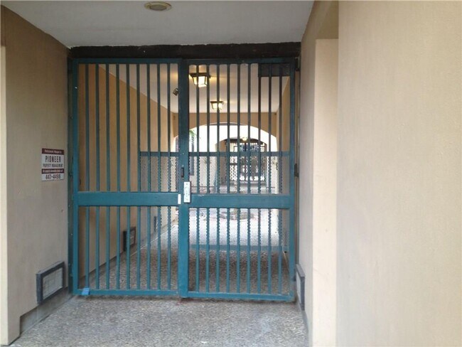 Photo - 2110 Rio Grande St Unit 302
