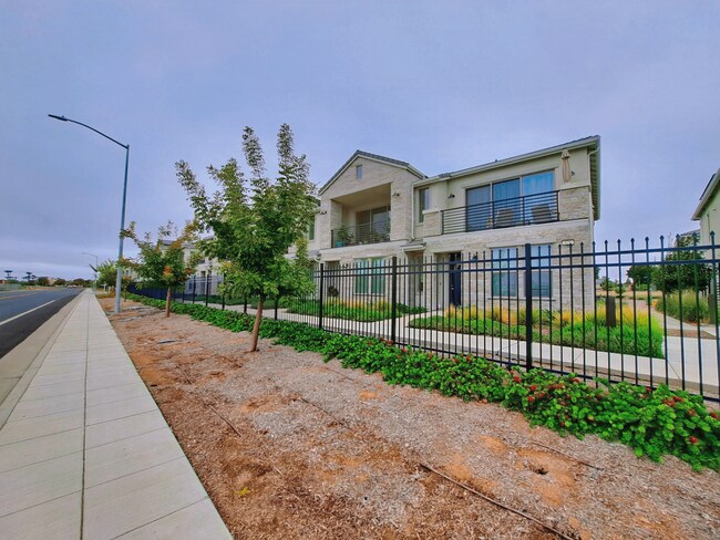 Photo - Experience Comfort and Style in This Venet...