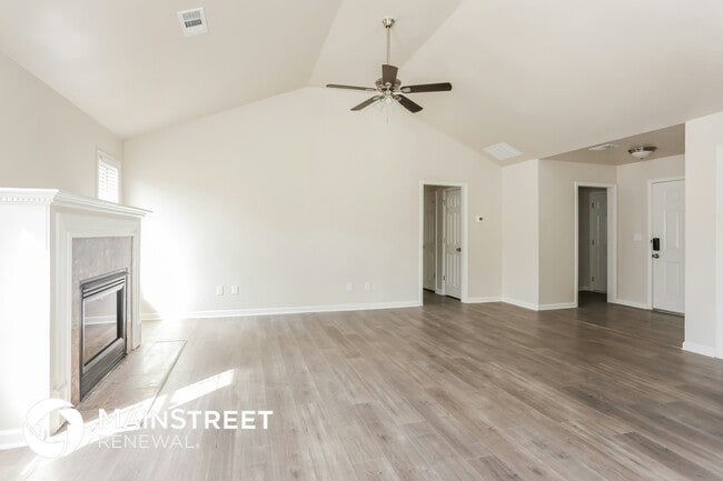 Photo - 8195 Rhodes Way