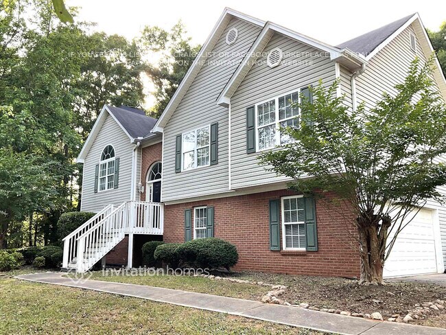 Photo - 301 Black Willow Ct