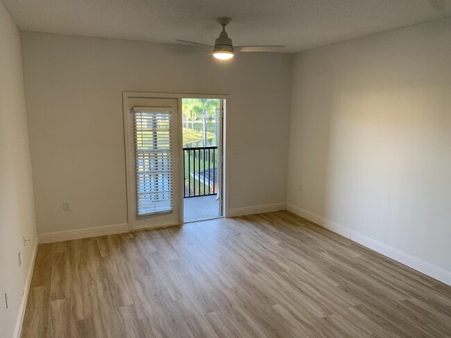 Photo - 3502 Windy Walk Way