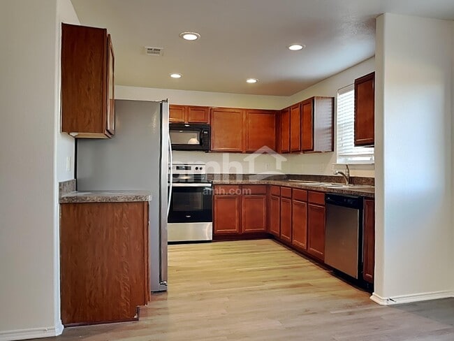 Photo - 306 Azalea Dr