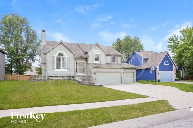 Photo - 5001 NW 90th St