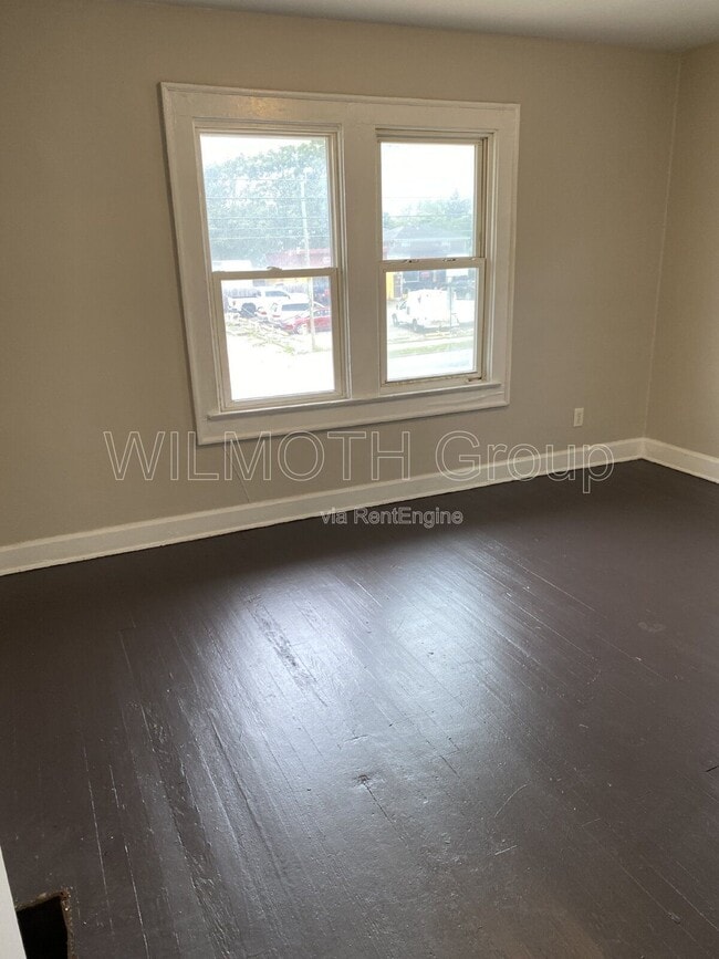 Photo - 6052 E Washington St Unit Apt B
