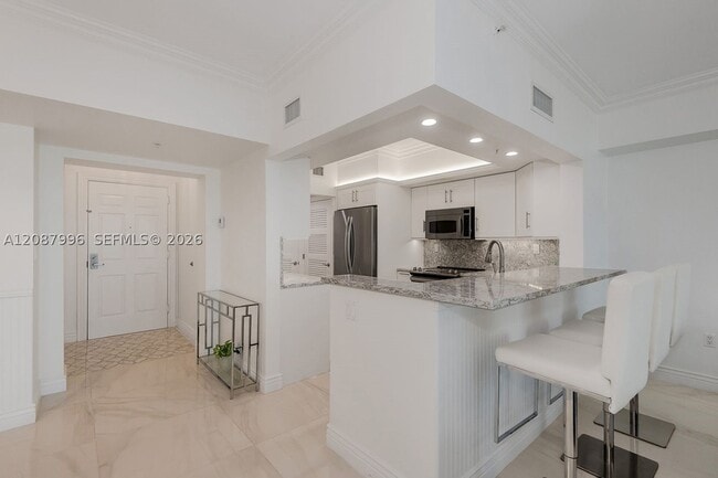 3020 NE 32nd Ave Unit 1401