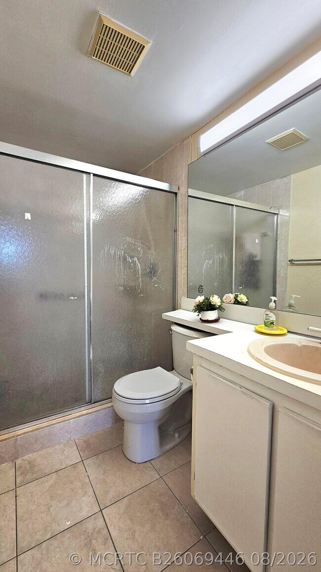 Photo - 1004 Green Pine Blvd Unit G1