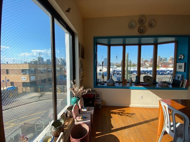 Photo - 62 Degraw St
