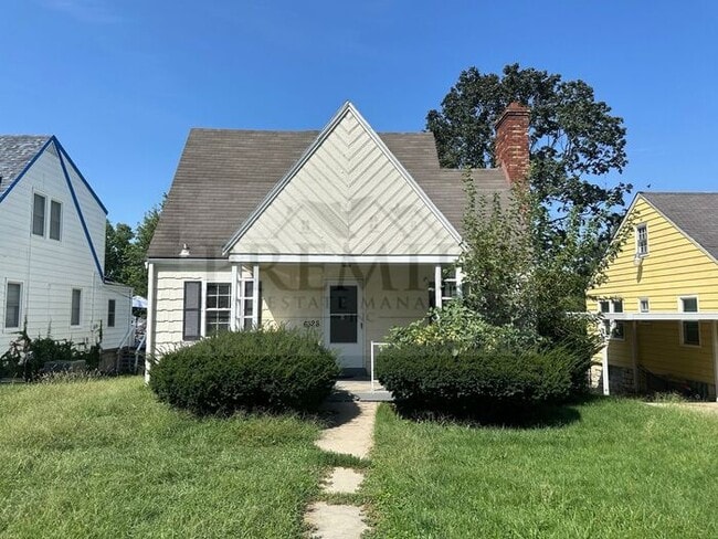 Building Photo - 6328 College Ave