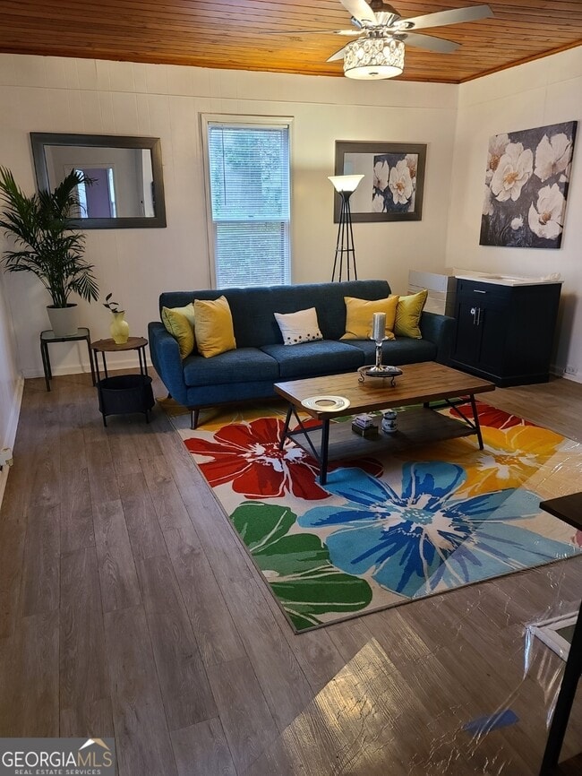 Photo - 904 Park Ave