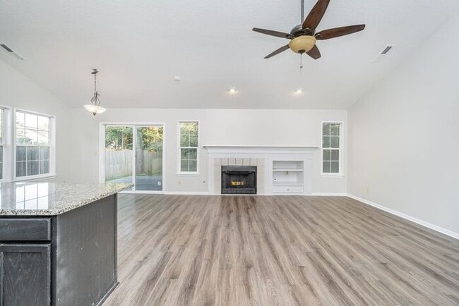 Fishers Home with Lots of Updates