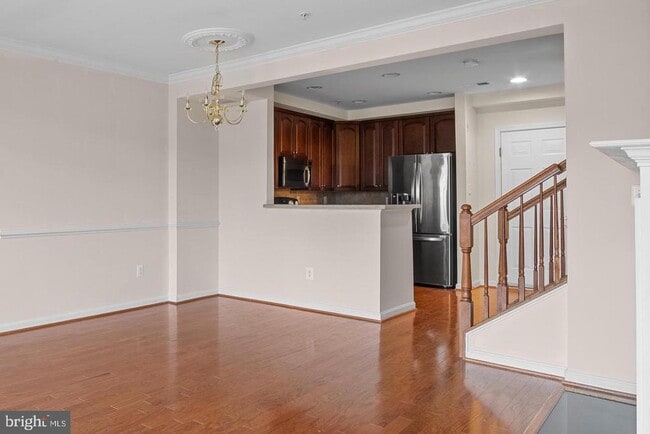 Building Photo - 4610 Battenburg Ln Unit 821
