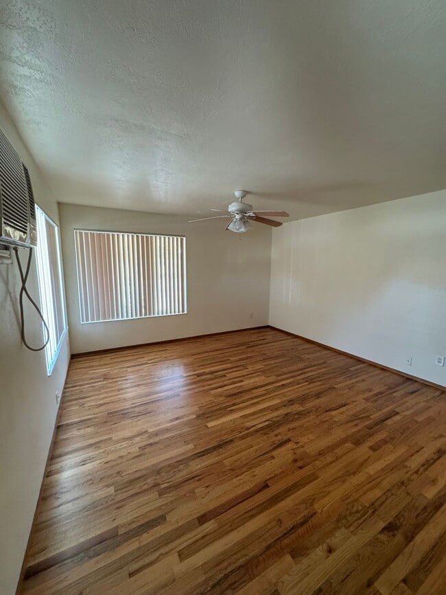 Photo - Tamarack 1100/1102 Unit 1100 Tamarack Dr.