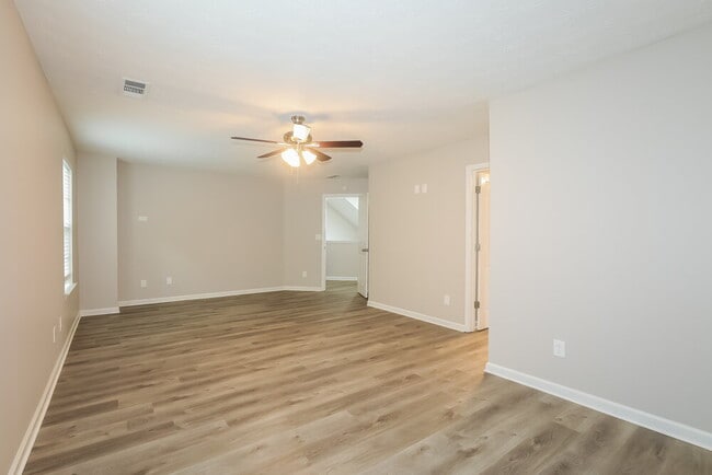 Photo - 316 Nunnally Dr