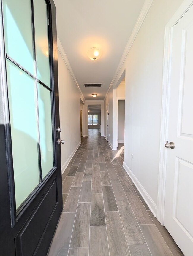 Photo - Cozy, Move-In Ready Home — North Myrtle Beach