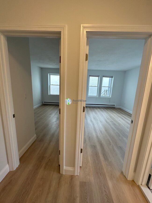 Photo - 111 Norway St Unit 404