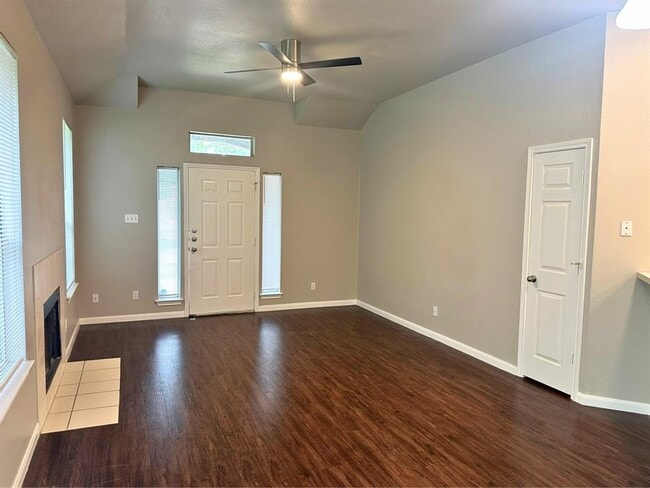 Photo - 1503 Cedar Park Dr