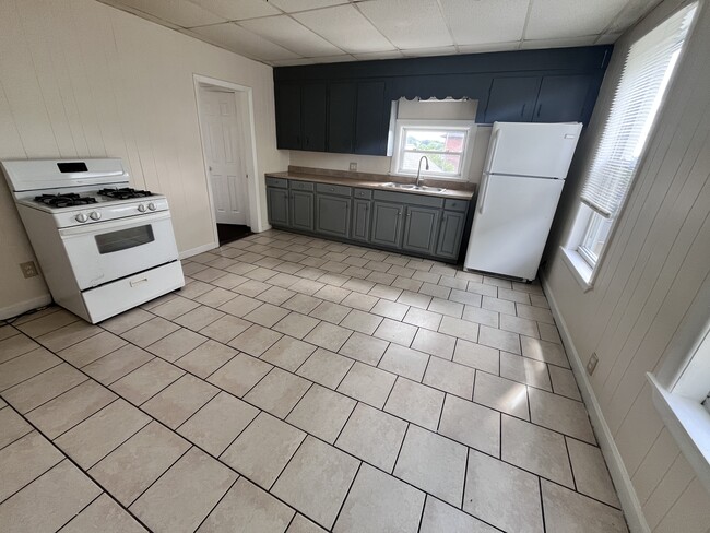 Photo - 271 Elm St Unit Elm street Apartment 1