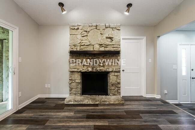Photo - 4032 S Rural St