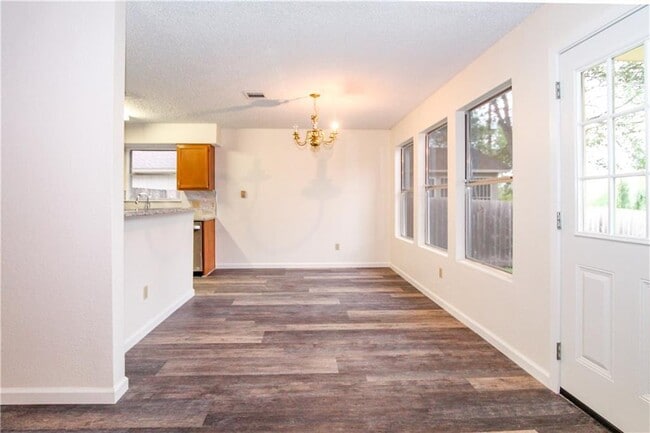 Photo - 900 Sweetwater River Dr