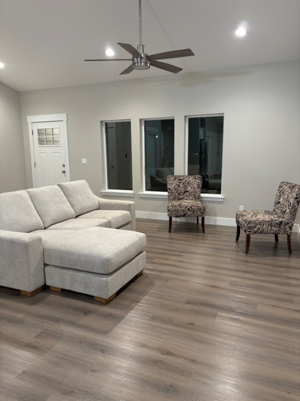 Photo - 4817 Summitview Ave