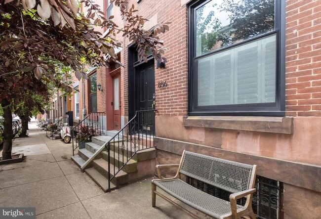 Photo - 856 N 26th St Townhome