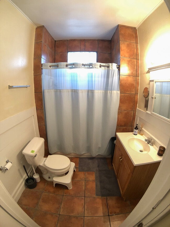 Photo - 1006 W 22nd St