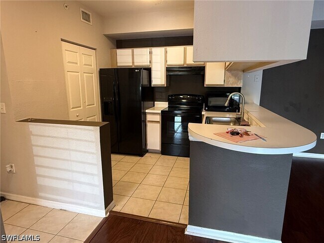 Photo - 6490 Aragon Way Unit 106