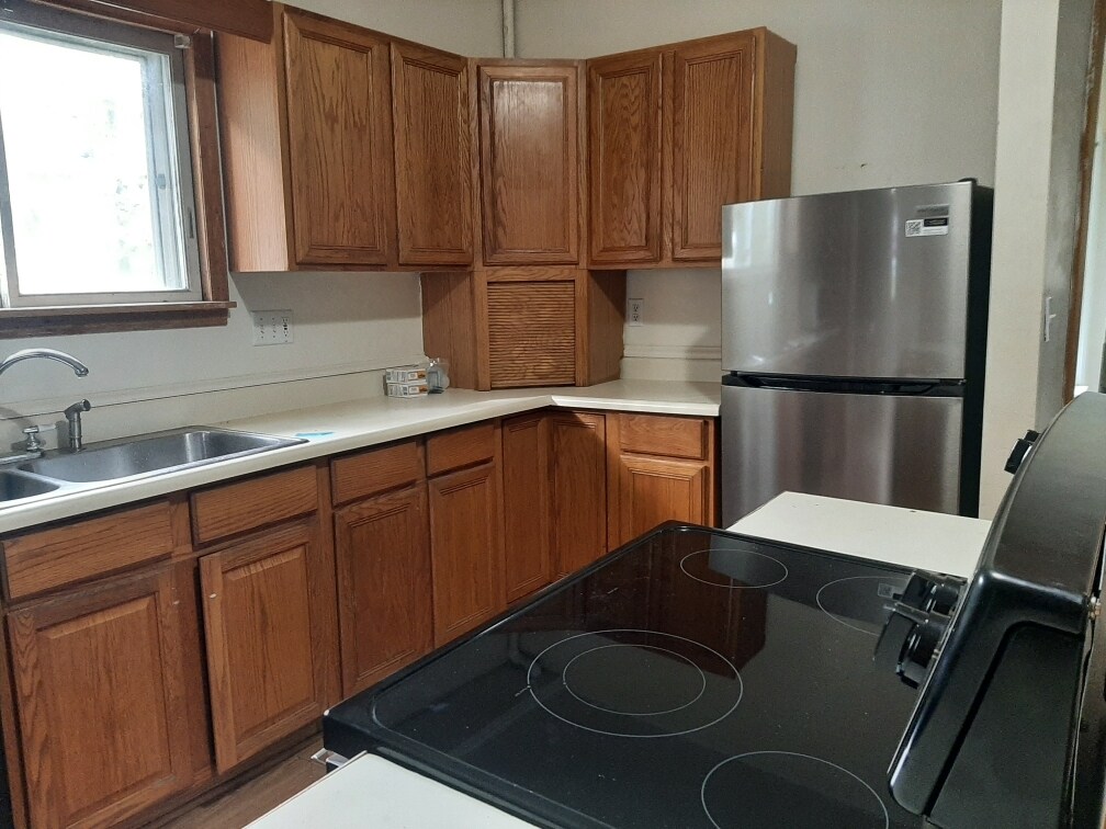 Photo - 302 E 2nd St Casa